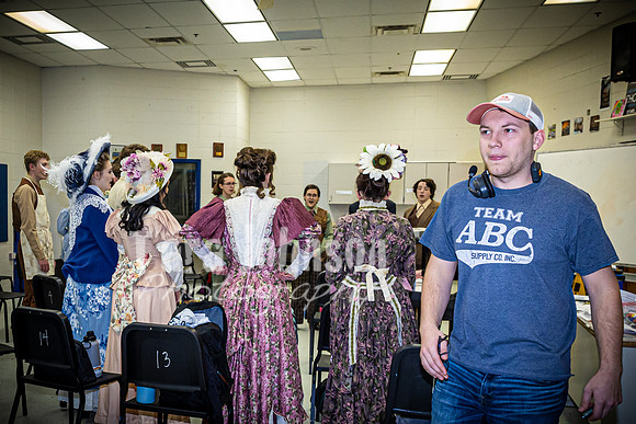2023 LHS Theatre - Dolly - Backstage - TJP (2 of 21)