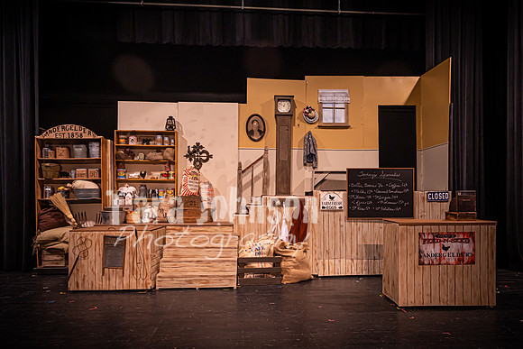 2023 LHS Theatre - Dolly - Set - TJP (1 of 2)