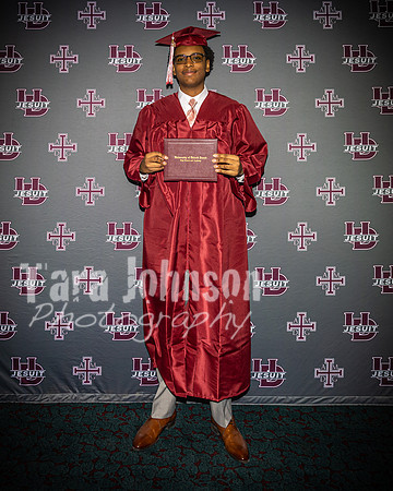 2023 UDJ Graduation - U of D Backdrop - TJP (122 of 331)