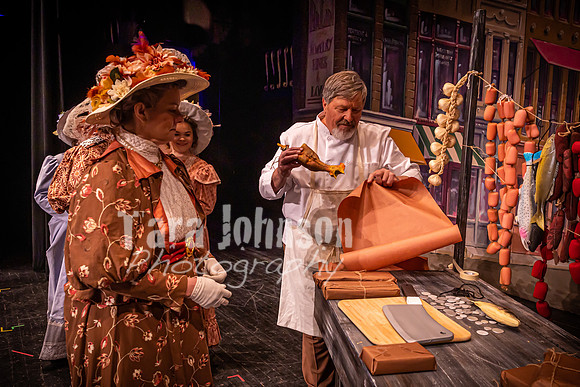23 LHS Theatre - Dolly - R3, Act 1 - TJP (19 of 601)