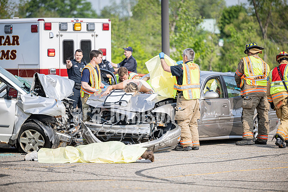 23 LHS Mock Car Crash - DPH (72 of 159)