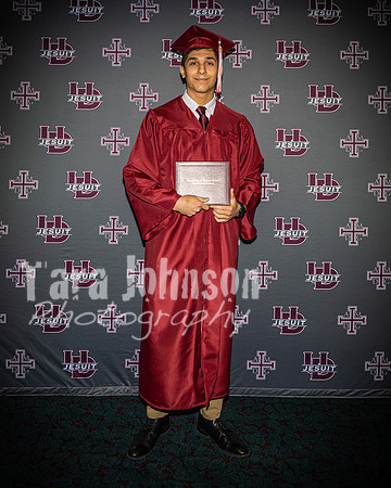 2023 UDJ Graduation - U of D Backdrop - TJP (78 of 331)