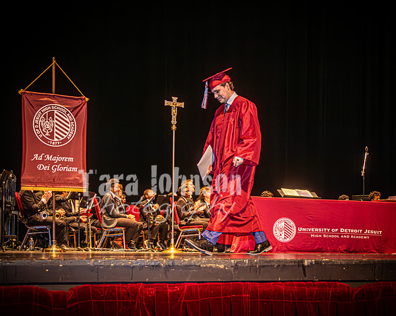 2023 UDJ Graduation - Celebration (Banner & Cross) - TJP (107 of 184)