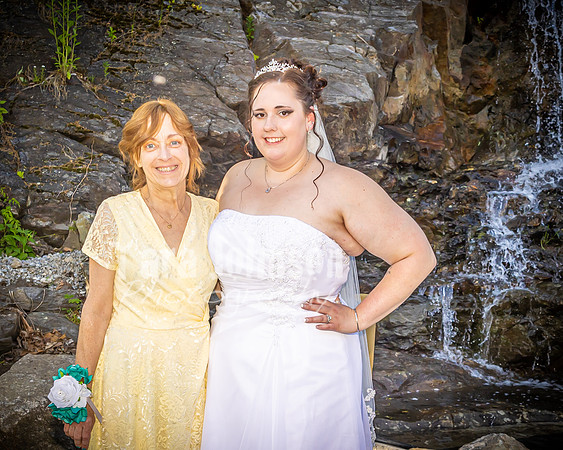 Andrew and Amanda - Family - TJP (35 of 63)