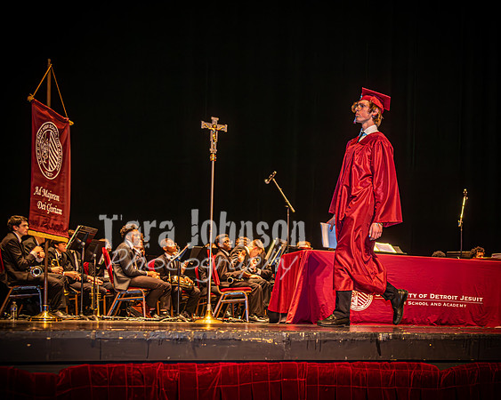 2023 UDJ Graduation - Celebration (Banner & Cross) - TJP (116 of 184)