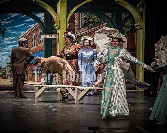 23 LHS Theatre - Dolly - School Show - TJP (126 of 389)