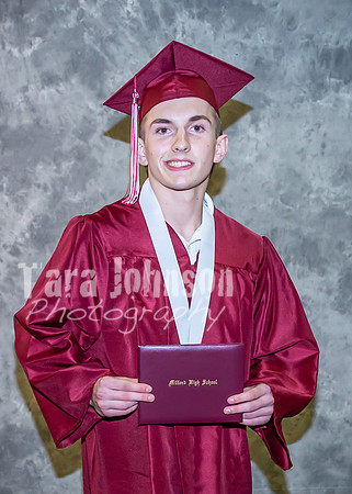 2023 MHS Graduation - Studio - TJP (180 of 570)