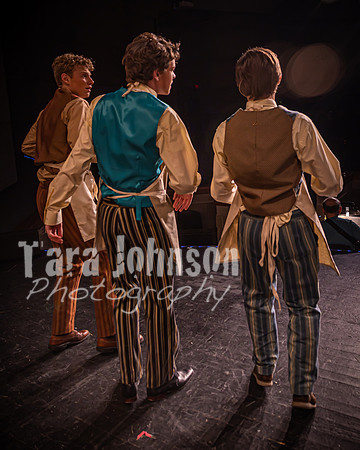 23 LHS Theatre - Dolly - R3, Act 1 - TJP (168 of 601)