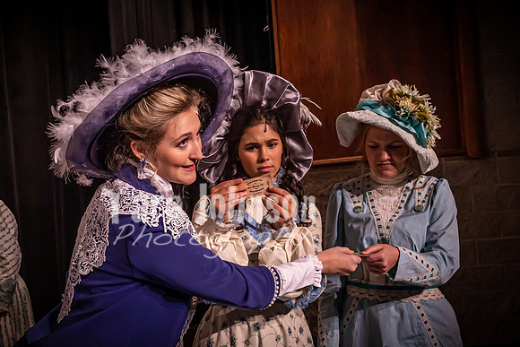 23 LHS Theatre - Dolly - R3, Act 1 - TJP (9 of 601)