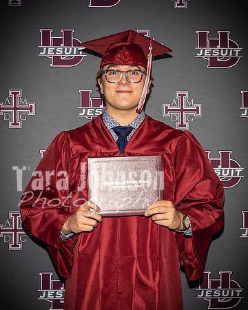 2023 UDJ Graduation - U of D Backdrop - TJP (57 of 331)