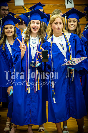 2022 LHS - Candids & Pre-Ceremony - MH (61 of 64)