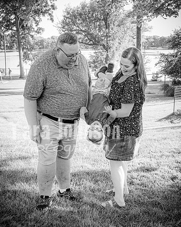 Ellis Family @ Hammond Lake - BW - TJP (23 of 52)