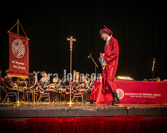 2023 UDJ Graduation - Celebration (Banner & Cross) - TJP (114 of 184)