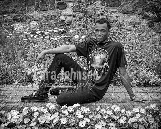 Gerrard McCoy @ Cranbrook Gardens - BW - TJP (85 of 127)