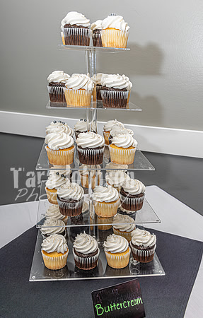 J. & D. Klann - Cutting of the Cake - TJP (4 of 24)