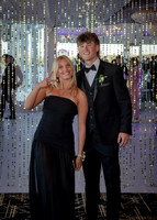 '25 UDJ Prom - Pose