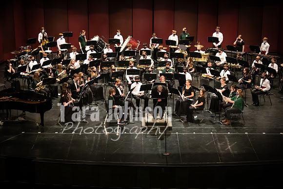 (web) 22 Winter OVMS Band @ MHS Concert (4x6 @ 72 ppi & 10 MB max) - TJP (18 of 23)