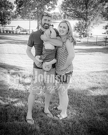 Ellis Family @ Hammond Lake - BW - TJP (12 of 52)