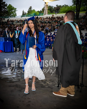 22 IA Grad - Angle #4 Celebration Walk - TJP (115 of 345)