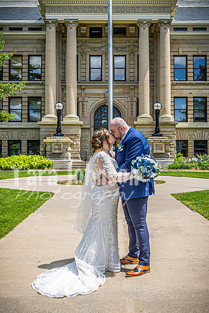 Mitch & Kelly - Prep in Mason - TJP (70 of 107)