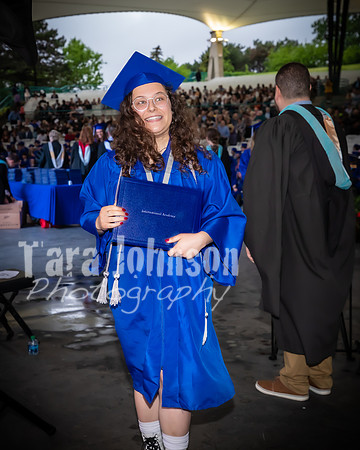 22 IA Grad - Angle #4 Celebration Walk - TJP (94 of 345)