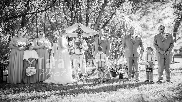 Michael & Ashlee McGrath - Complete - BW - TJP (95 of 428)