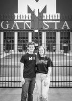 24 U of M Grad Photos - Audrey-18