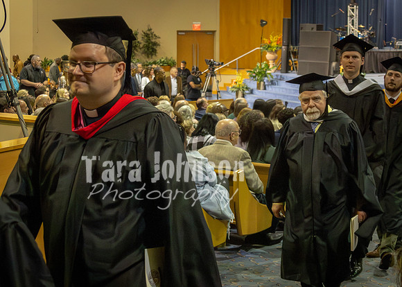 UDJ Graduation 2025 - Exit (61 of 79)