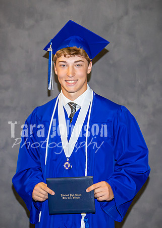 2023 LHS Graduation - Studio - TJP (100 of 528)