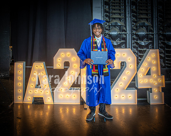 2024 IA Graduation - Angle Lighted Sign - TJP (107 of 341)