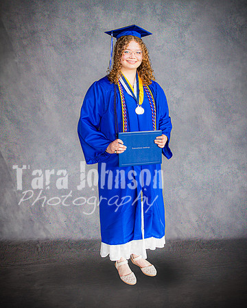 2025 IA Graduation - Gray Backdrop - TJP (200 of 359)