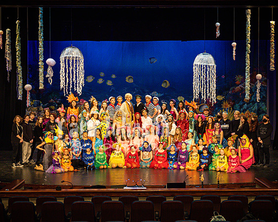 22 LHS Theatre - Mermaid Cast & Crew - TJP (6 of 7)