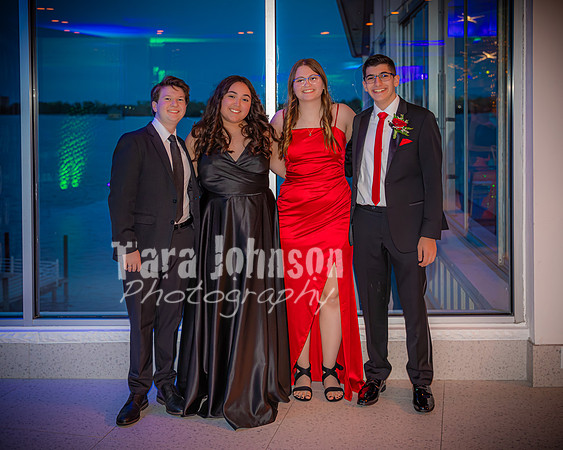 2024 U of D Prom - The Pose - DH (91 of 96)