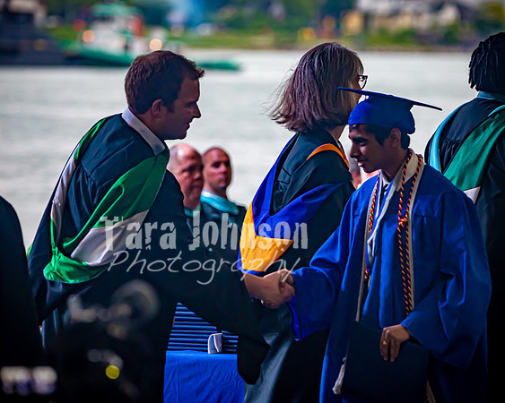 22 IA Grad - Angle #4 Sup-Board-AP - West - TJP (131 of 207)