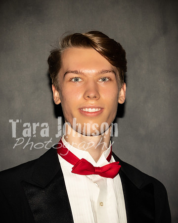 2021 Vocal Music Headshots - Close - TJP (16 of 48)