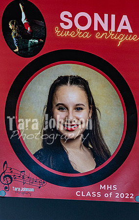 22 MHS Vocal - Senior Showcase - Seniors - TJP (4 of 11)