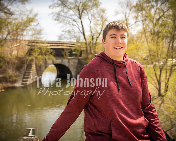 Logan Brannock - Color - TJP (17 of 40)