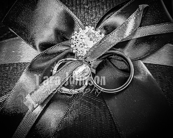 Eric & Elyse - Wedding Prep - BW (submitted) (3 of 17)