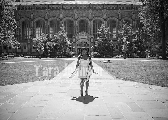 24 A. G. & S. Senior Photos - B&W (69 of 201)