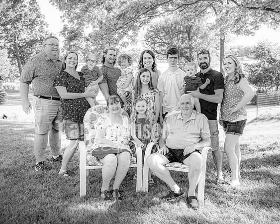 Ellis Family @ Hammond Lake - BW - TJP (6 of 52)
