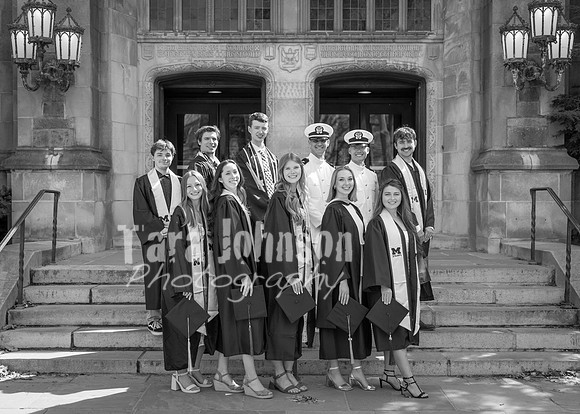 New Life Grad Photos W25 B&W (57 of 166)