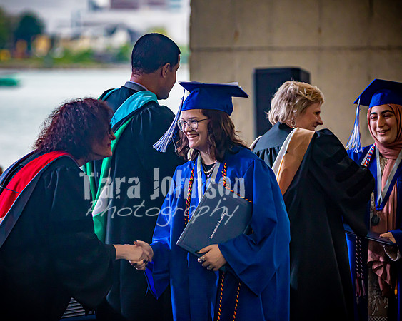 22 IA Grad - Angle #4 Sup-Board-AP - West - TJP (86 of 207)