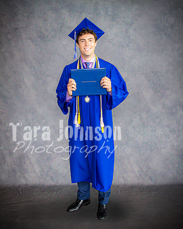2025 IA Graduation - Gray Backdrop - TJP (58 of 359)