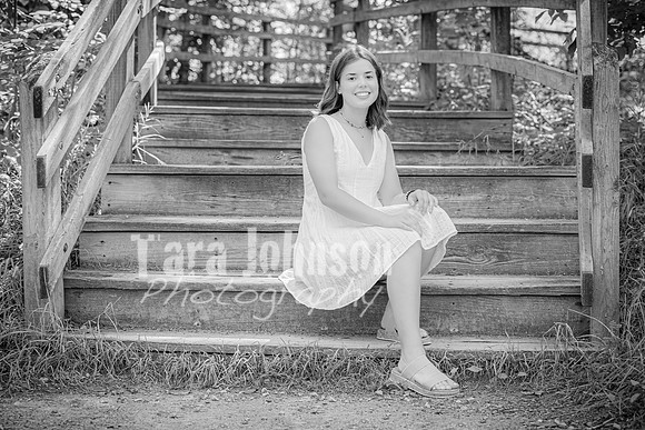 Olivia Pyrc - BW - TJP (19 of 56)
