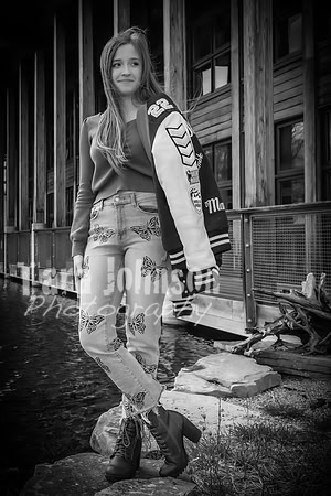 Avery Taylor - Full - BW - Part 2 - TJP (7 of 14)