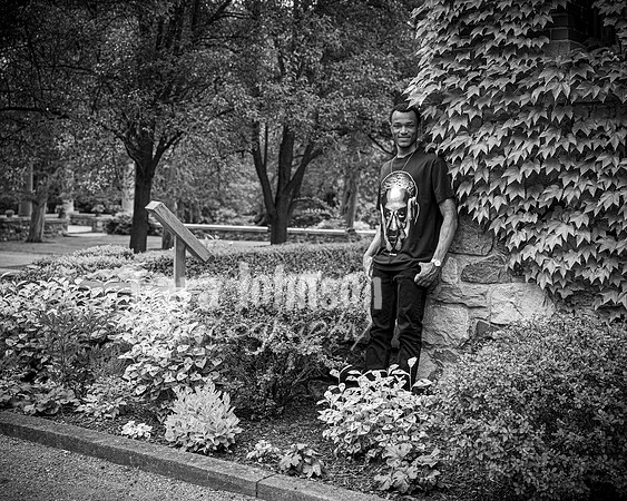 Gerrard McCoy @ Cranbrook Gardens - BW - TJP (73 of 127)