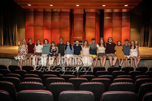 2021 MHS Vocal Seniors - TJP (2 of 4)