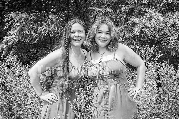 Torres Family @ Paint Creek Trail - BW - TJP (32 of 36)