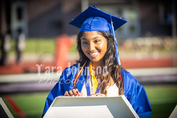 2021 IAC Grad - Candids & PRE-Ceremony - TJP (58 of 79)