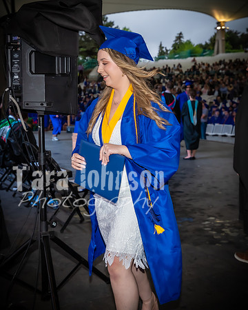 22 IA Grad - Angle #4 Celebration Walk - TJP (121 of 345)